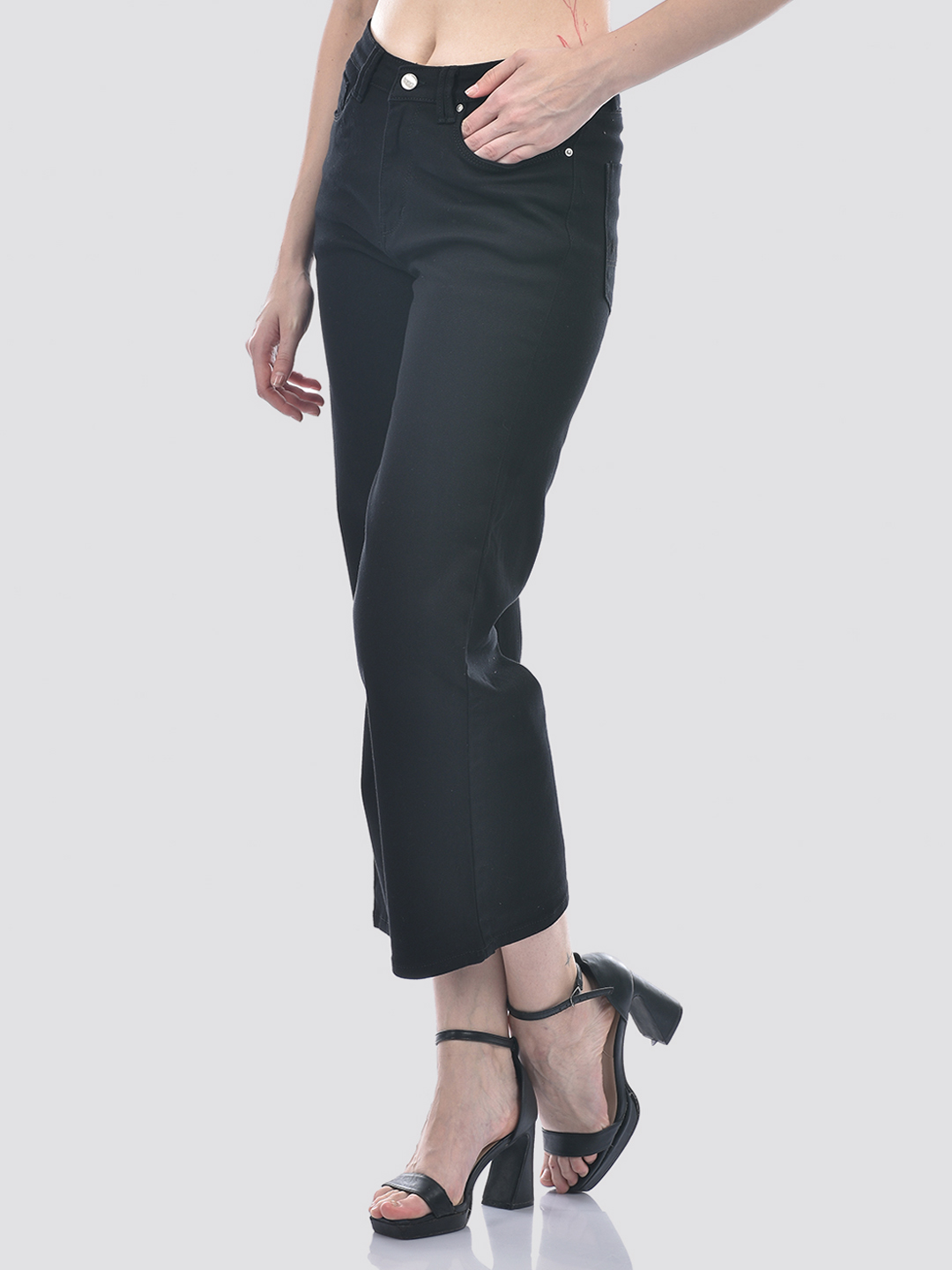 Numero Uno Women Black Wide-Leg Sustainable Jeans